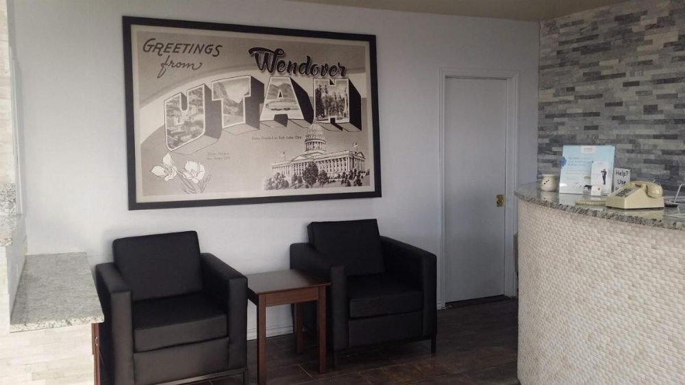 Super 8 by Wyndham Wendover Image 37