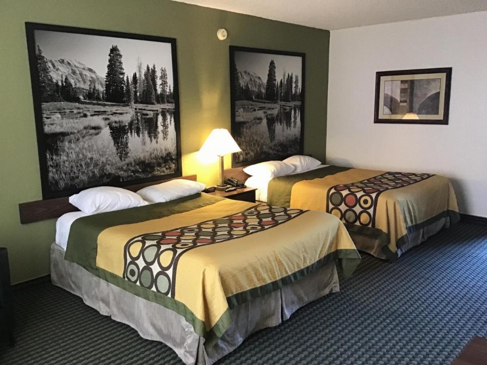 Super 8 by Wyndham Wendover Image 46